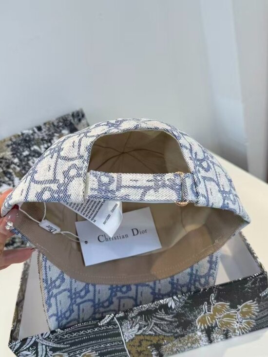 Christian Dior Light Blue White Oblique Jacquard Monogram Baseball Cap main image 4